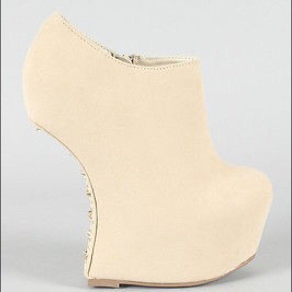 Alba Heel less studded shoes